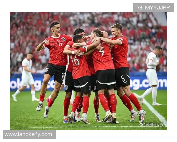 华雷斯与墨美洲激战正酣谁将赢得这场精彩对决的胜利