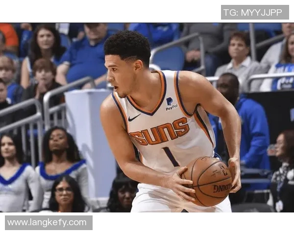 德文布克:从新星到巨星的篮球之路与未来展望