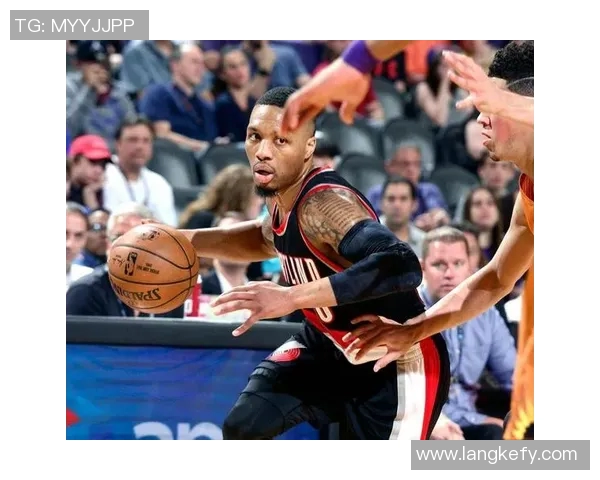 波特兰开拓者与雷霆队激战在即谁将赢得这场精彩对决